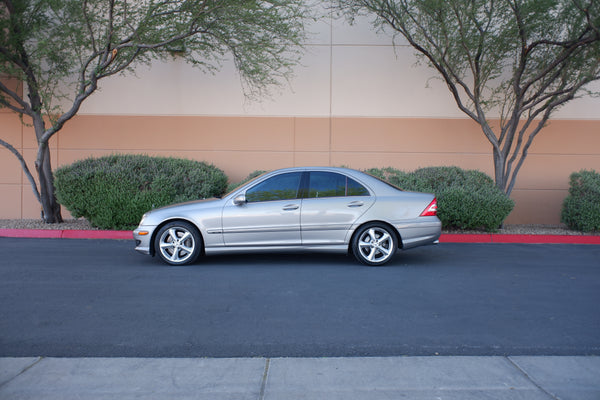 2005 Mercedes-Benz - C230 Kompressor