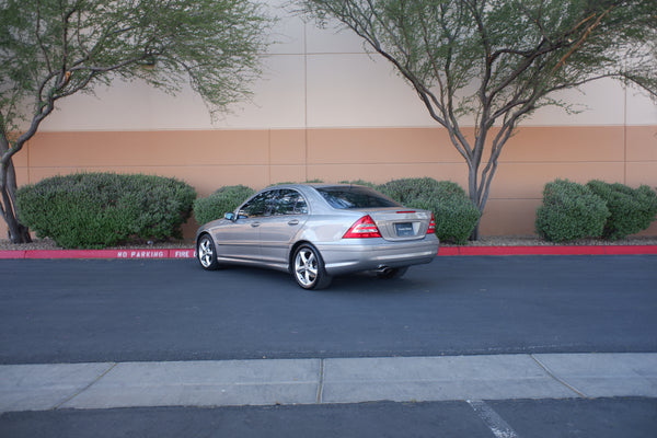 2005 Mercedes-Benz - C230 Kompressor