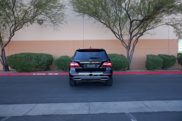 2012 Mercedes-Benz - ML350 4Matic - Highly Equipped