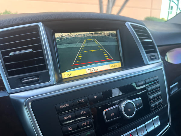 2012 Mercedes-Benz - ML350 4Matic - Highly Equipped