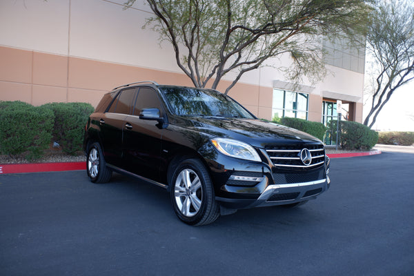 2012 Mercedes-Benz - ML350 4Matic - Highly Equipped