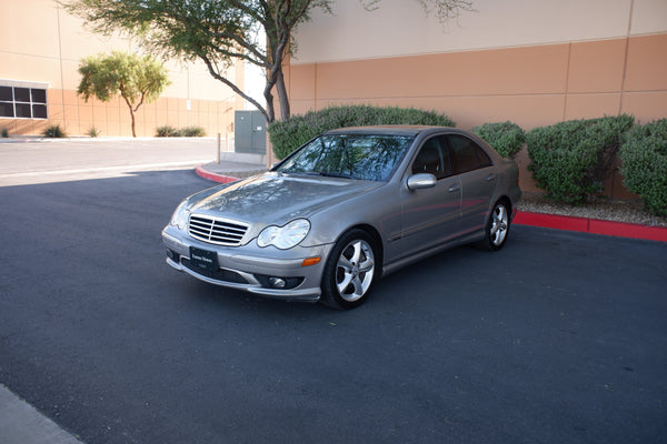 2005 Mercedes-Benz - C230 Kompressor
