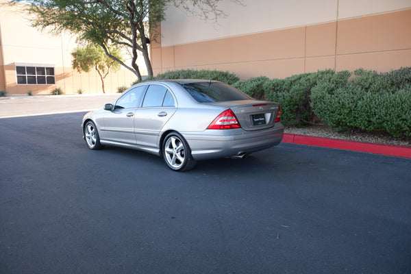 2005 Mercedes-Benz - C230 Kompressor