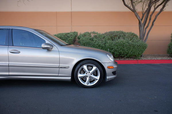 2005 Mercedes-Benz - C230 Kompressor