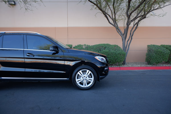 2012 Mercedes-Benz - ML350 4Matic - Highly Equipped