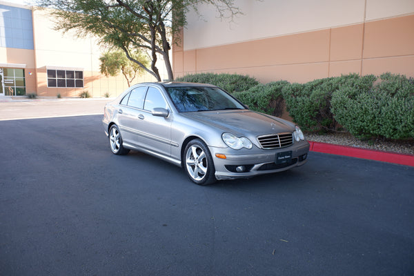 2005 Mercedes-Benz - C230 Kompressor