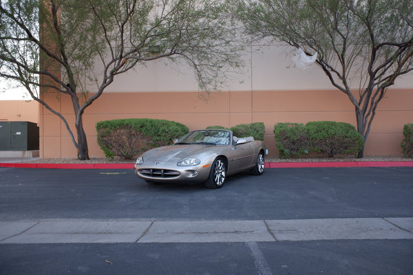 1998 Jaguar XK8 Cabriolet