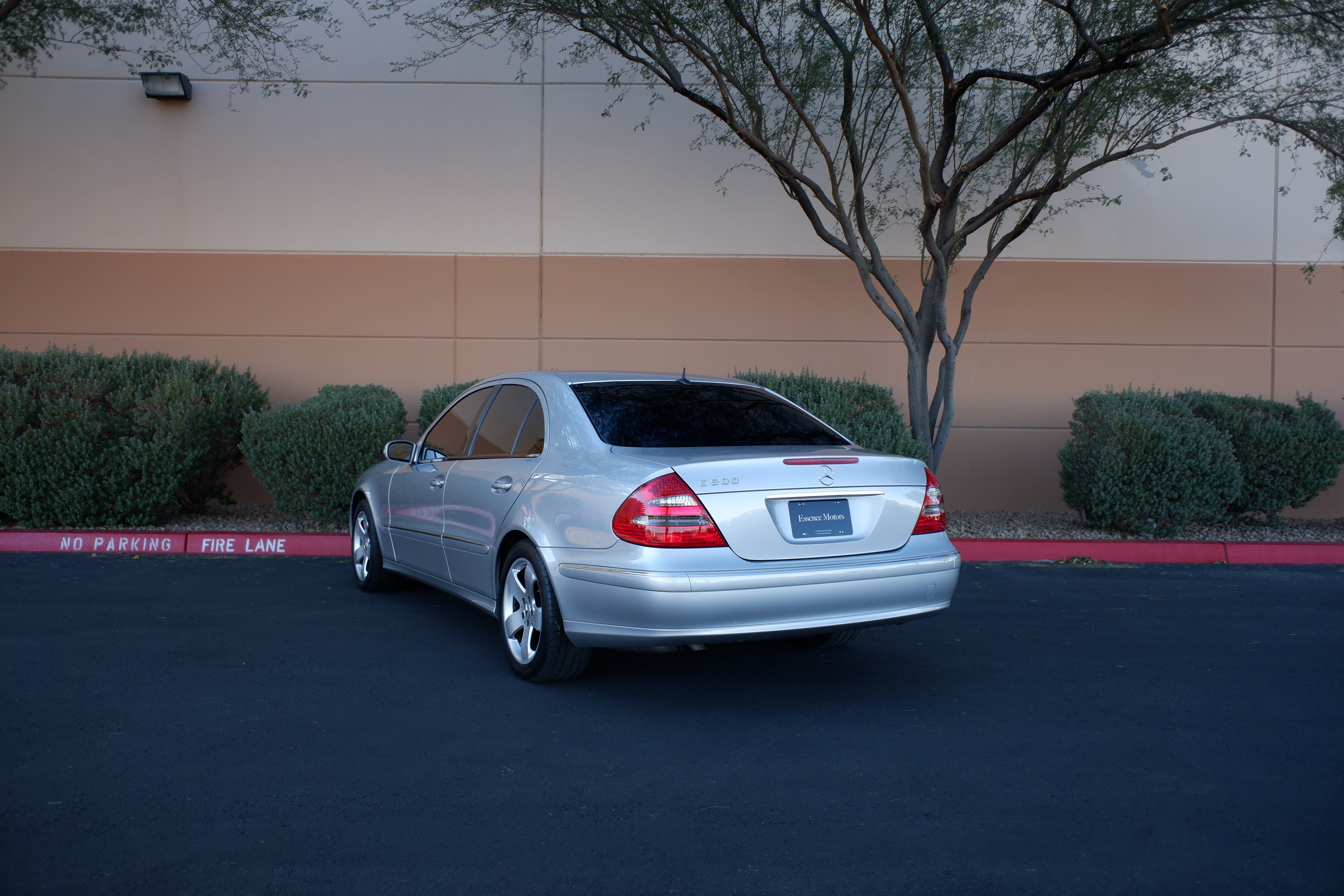 2005 Mercedes Benz E 500 photo 2
