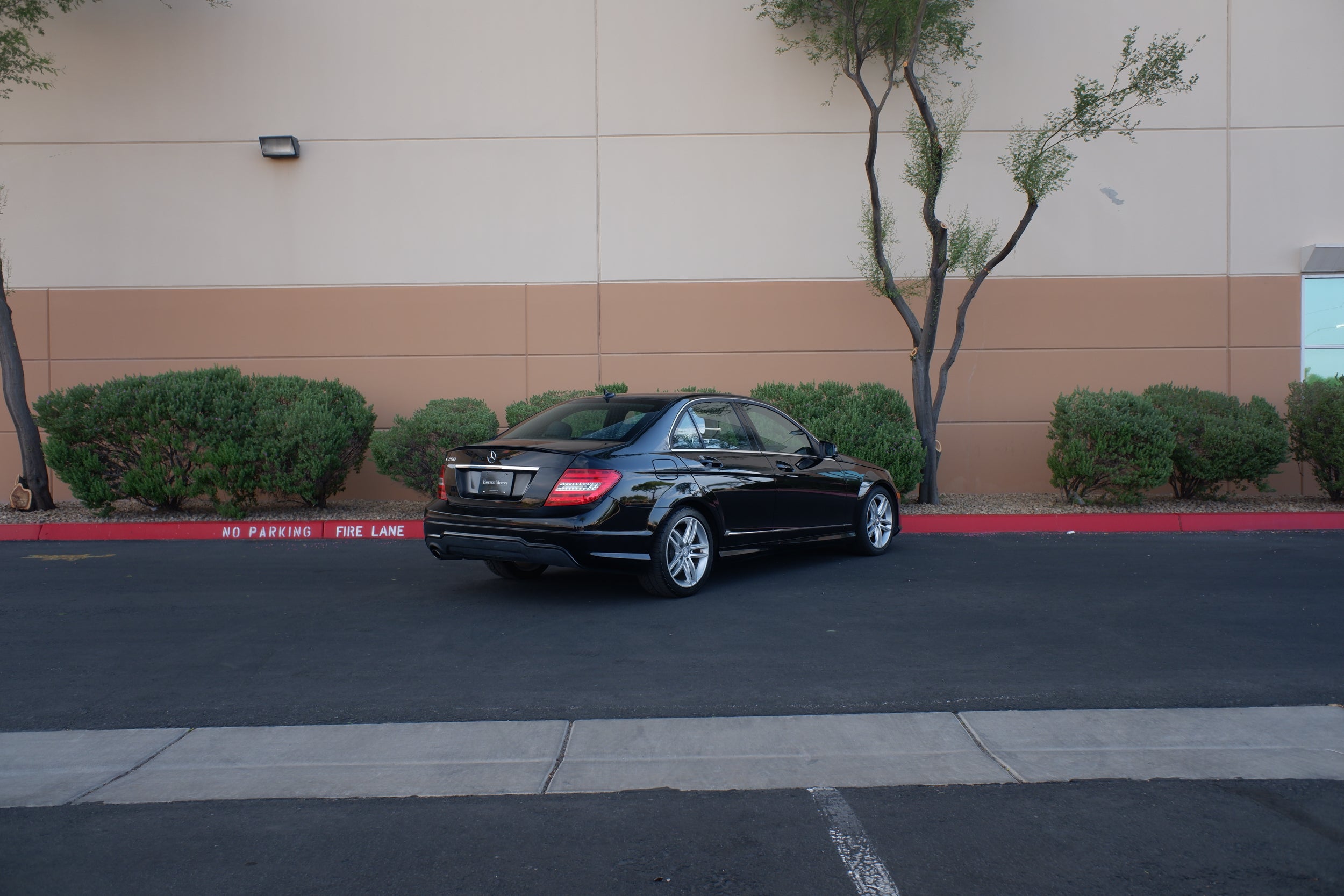 2013 Mercedes Benz C 250 photo 2