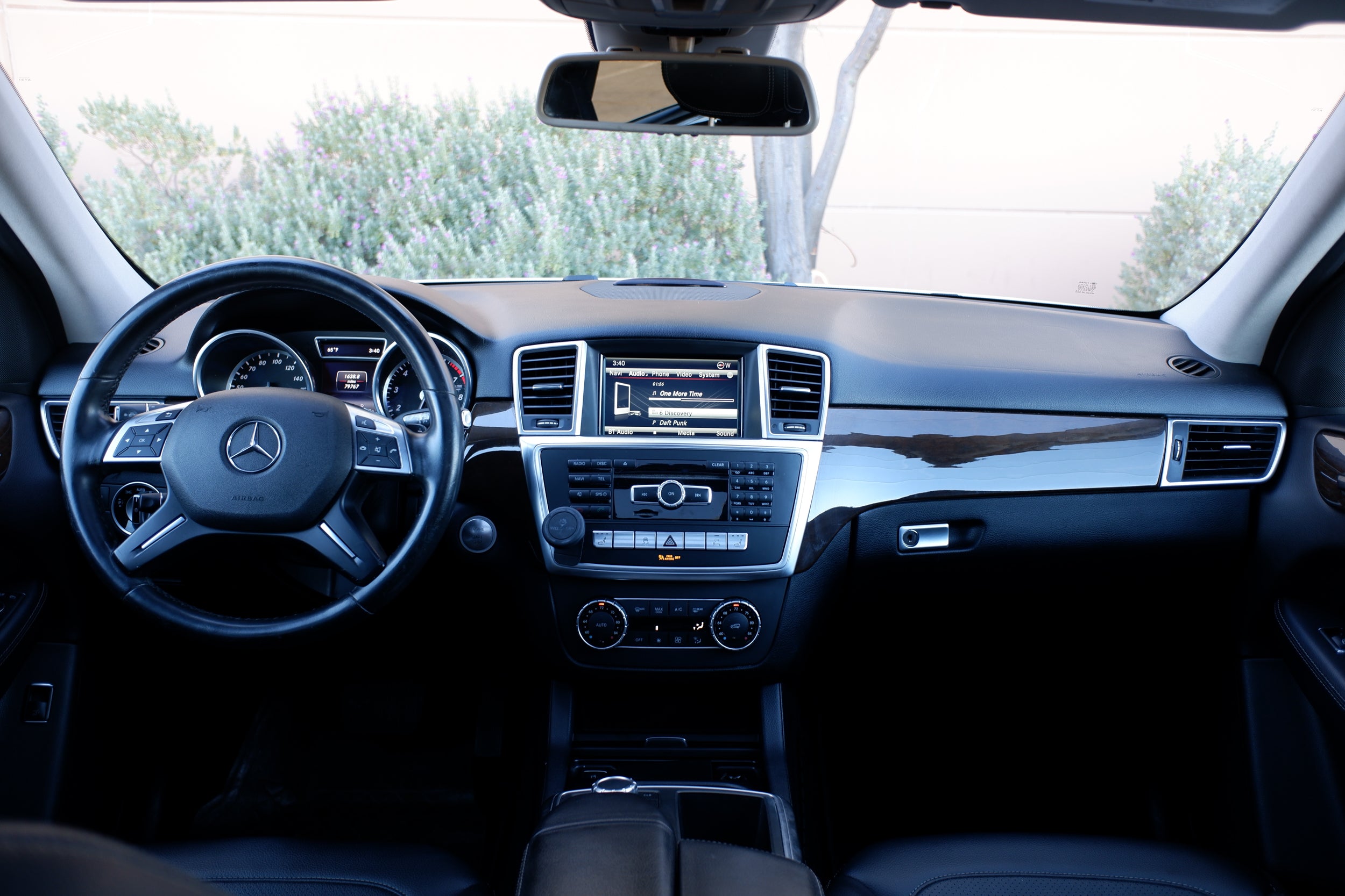2015 Mercedes Benz ML 350 photo 3