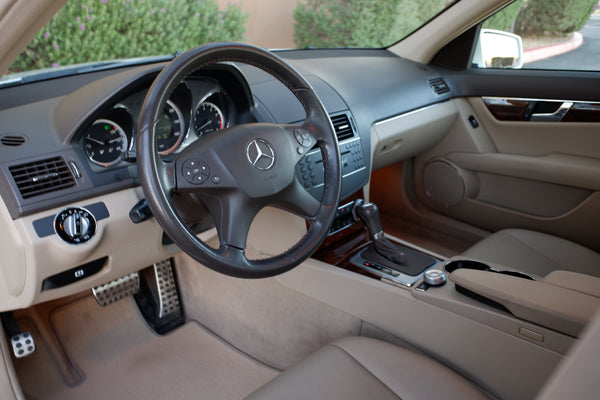 2010 Mercedes-Benz C300 Sport