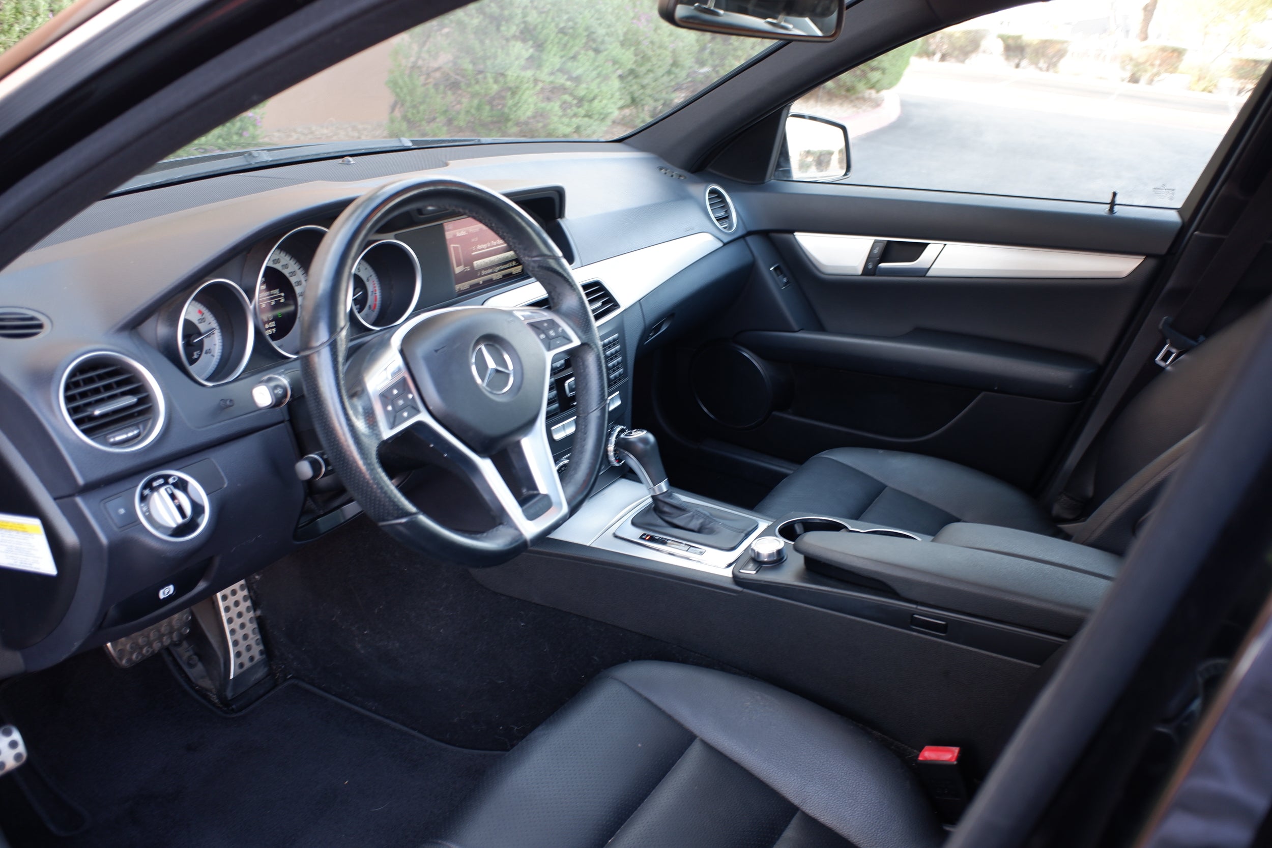 2013 Mercedes Benz C 250 photo 4