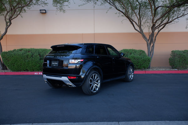 2014 Land Rover - Range Rover Evoque Dynamic - Black on Black