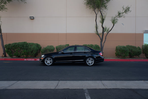 2013 Mercedes-Benz C250 w/ rear view camera