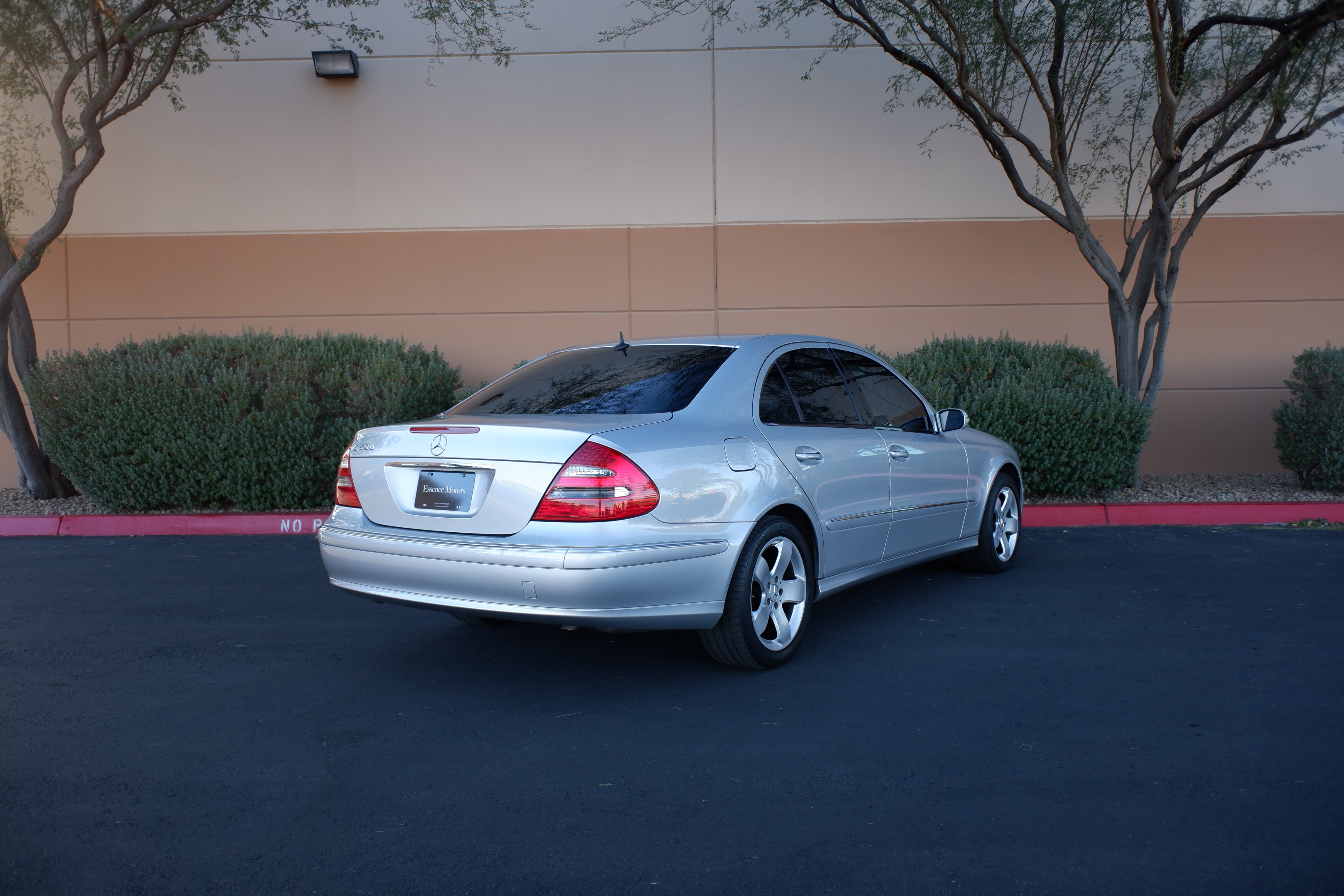 2005 Mercedes Benz E 500 photo 10