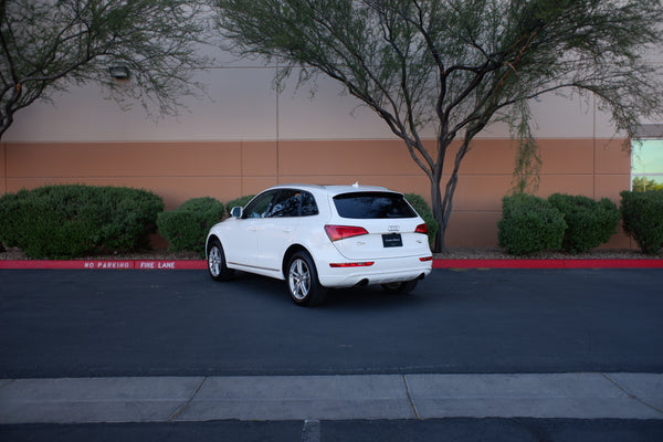 2014 Audi Q5 2.0T Premium Plus - 1 Owner - Full Service Records