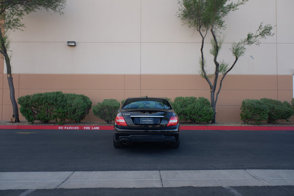 2013 Mercedes-Benz C250 w/ rear view camera