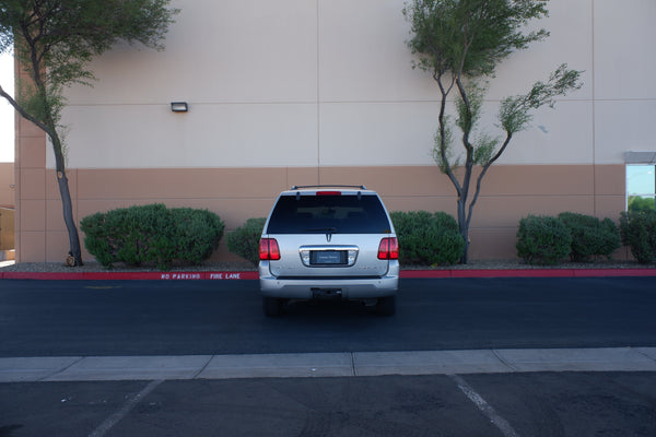 2004 Lincoln Navigator Luxury - 72k miles - AWD