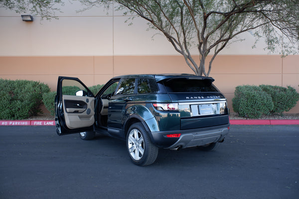 2015 Land Rover - Range Rover Evoque Pure Plus- Green/Tan