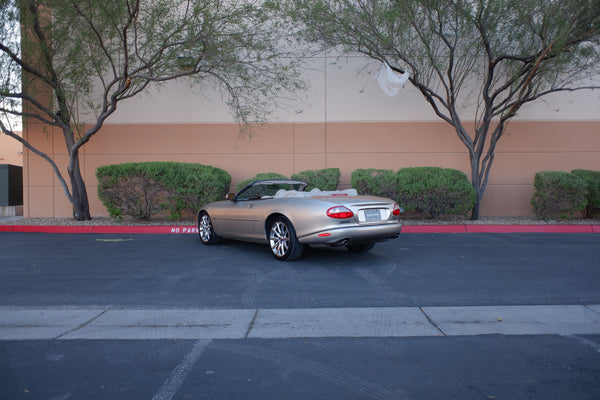 1998 Jaguar XK8 Cabriolet