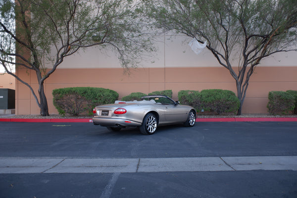 1998 Jaguar XK8 Cabriolet