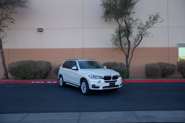 2015 BMW X5 xDrive 35i - 7 Seats