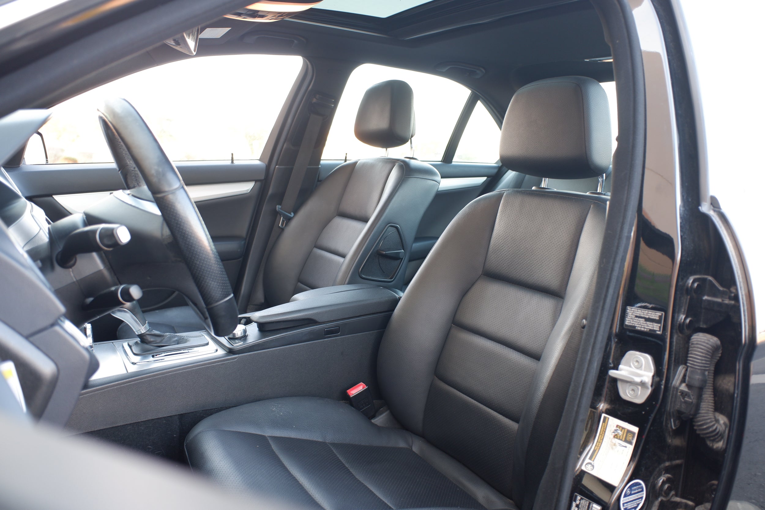 2013 Mercedes Benz C 250 photo 9