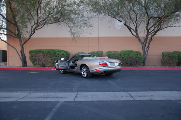 1998 Jaguar XK8 Cabriolet