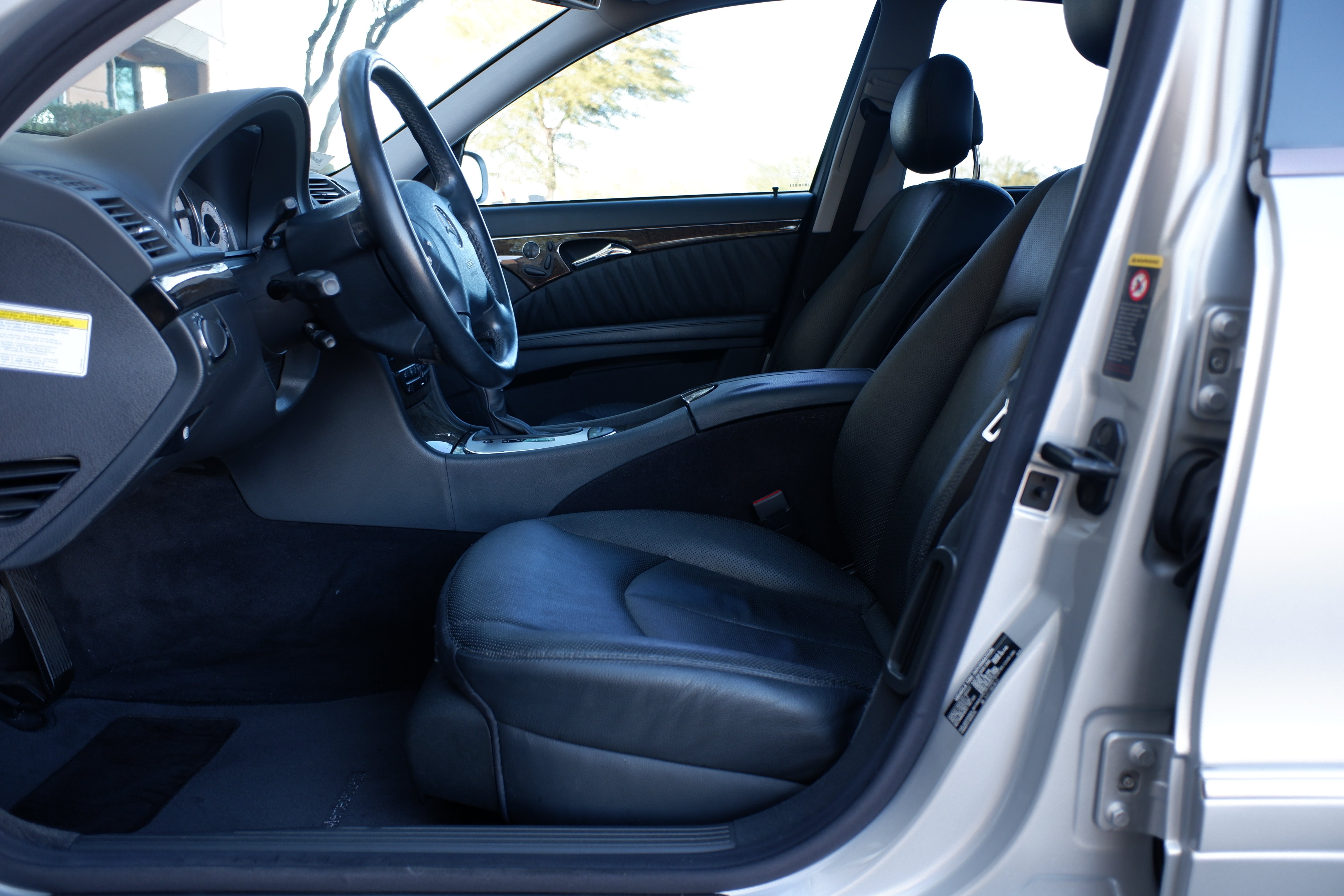 2005 Mercedes Benz E 500 photo 16