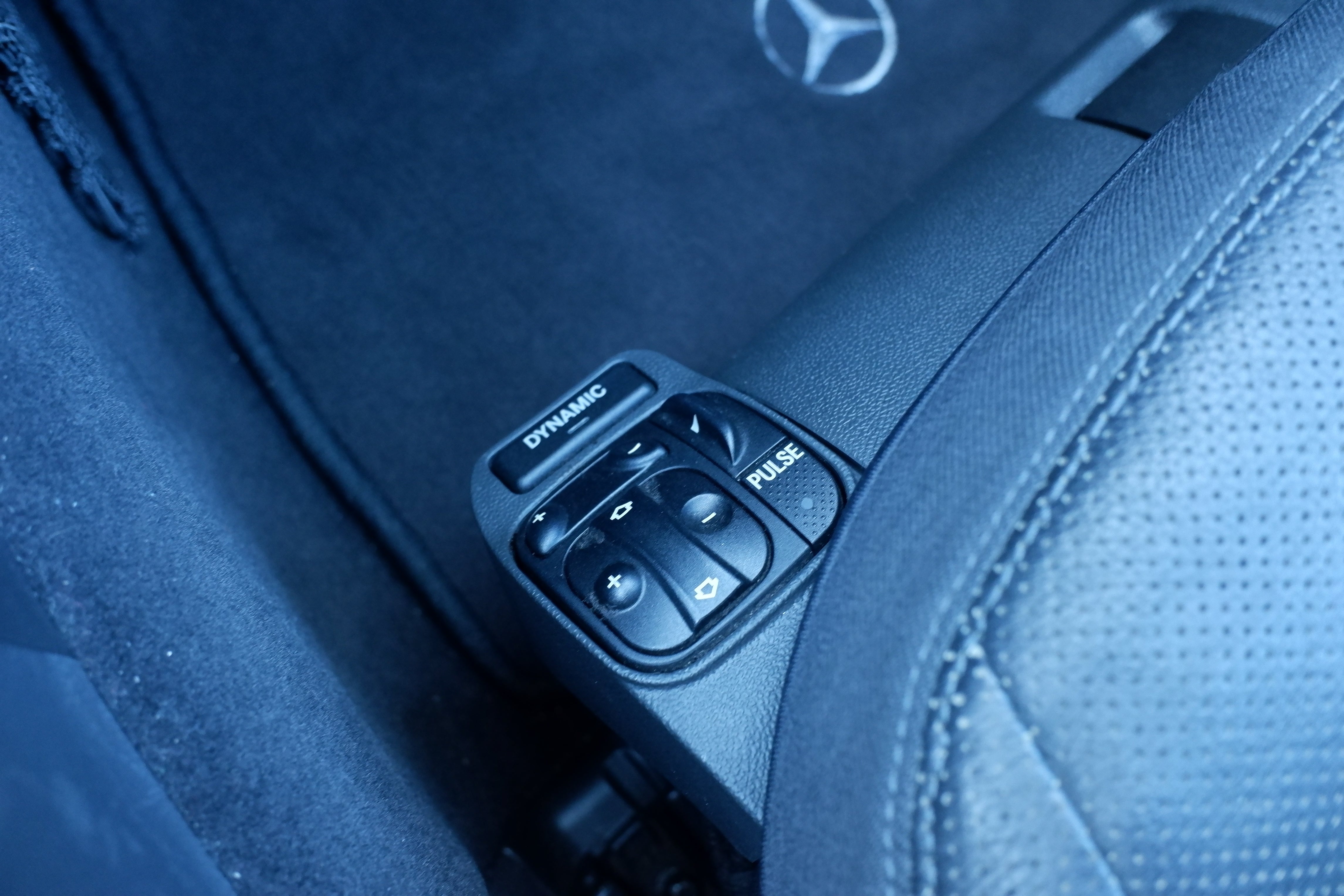 2005 Mercedes Benz E 500 photo 19