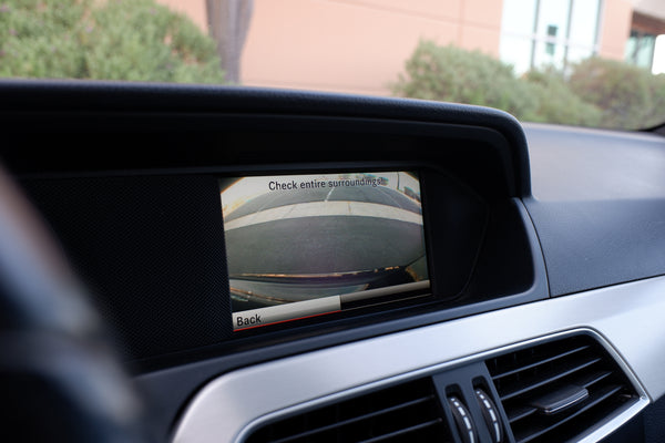 2013 Mercedes-Benz C250 w/ rear view camera