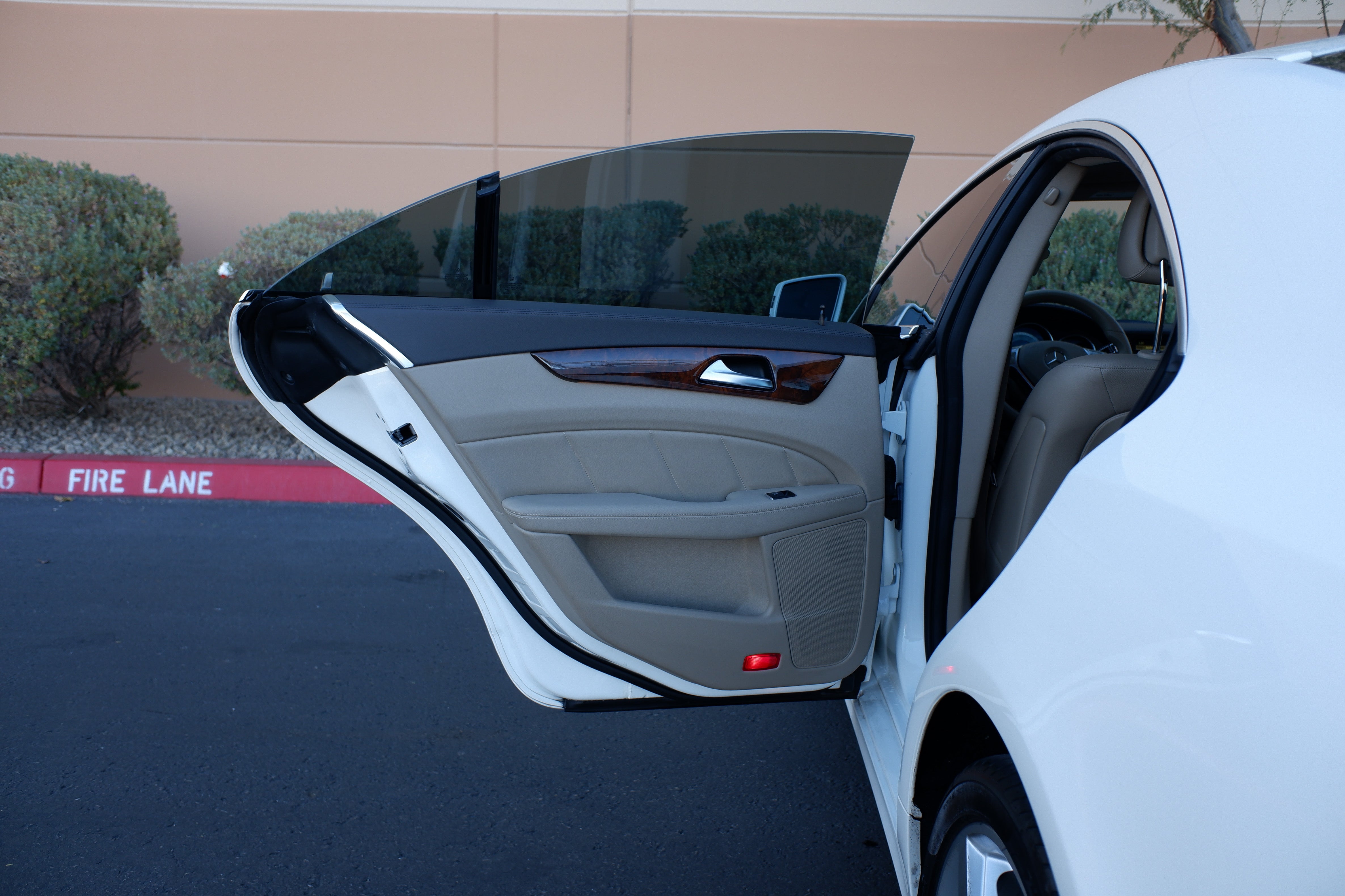 2012 Mercedes Benz CLS 550 photo 24
