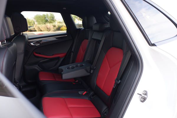 2018 Porsche Macan - White on Red