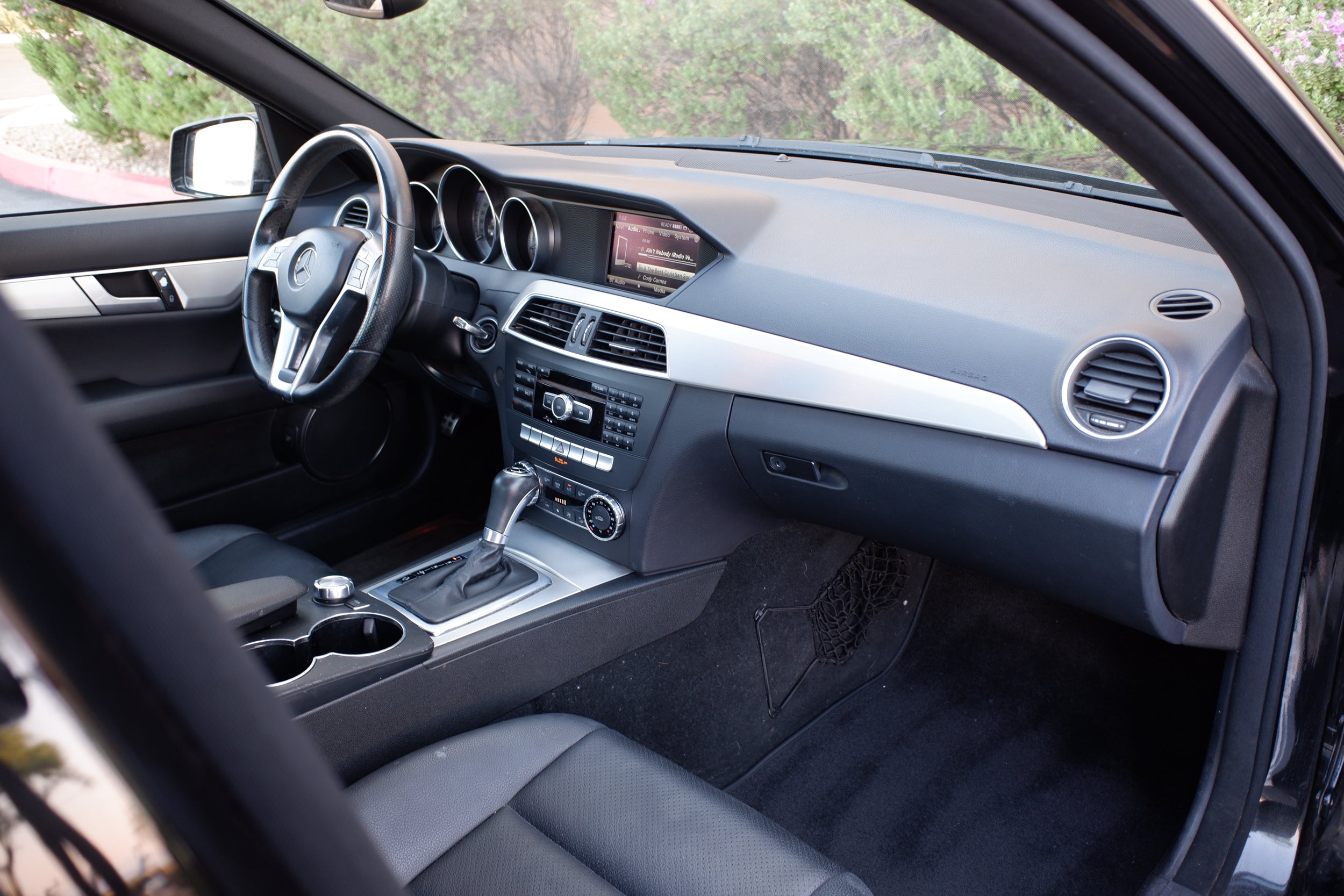 2013 Mercedes Benz C 250 photo 23