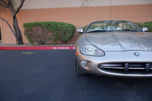 1998 Jaguar XK8 Cabriolet