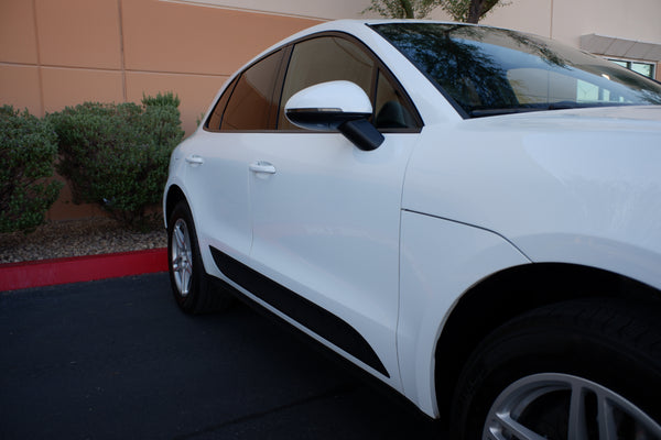 2018 Porsche Macan - White on Red