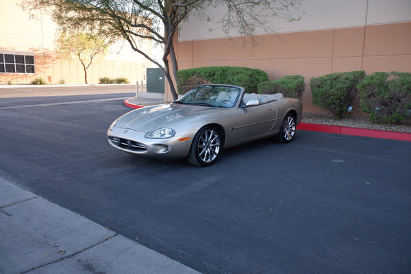 1998 Jaguar XK8 Cabriolet