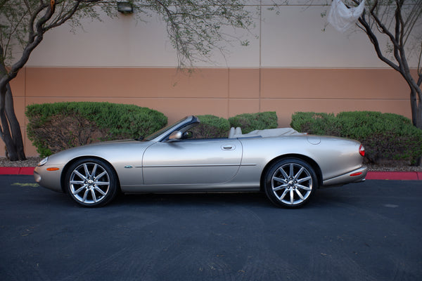 1998 Jaguar XK8 Cabriolet