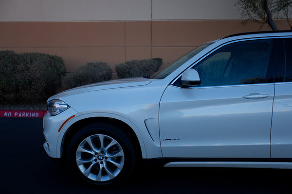 2015 BMW X5 xDrive 35i - 7 Seats