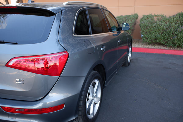 2012 Audi Q5 3.2l Quattro Premium Plus - 1 Owner