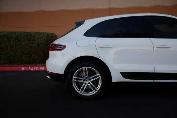 2017 Porsche Macan - White on Red Premium Pkg Plus