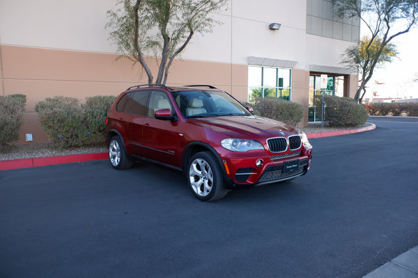 2012 BMW X5 - xDrive35i - 7 Seat - 1 Owner