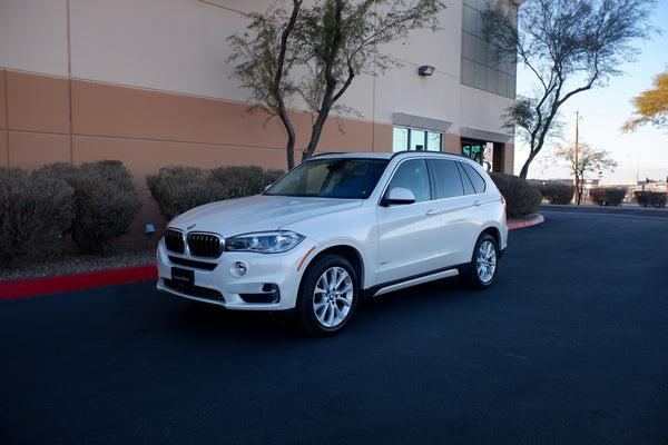 2015 BMW X5 xDrive 35i - 7 Seats