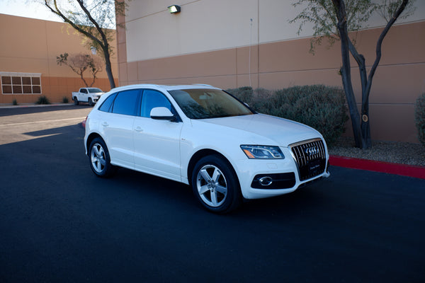 2012 Audi Q5 3.2l Premium Plus - 1-Owner - S-Line