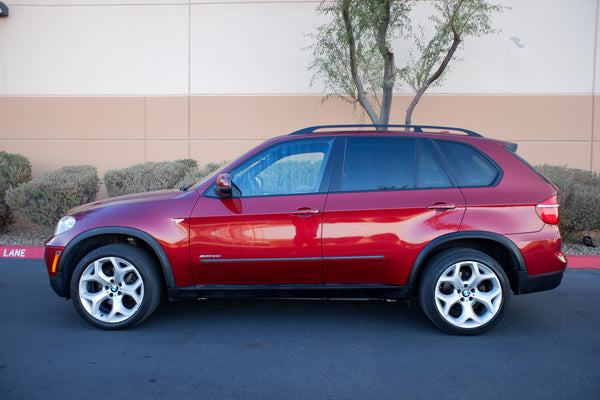 2012 BMW X5 - xDrive35i - 7 Seat - 1 Owner