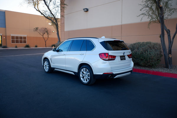 2015 BMW X5 xDrive 35i - 7 Seats