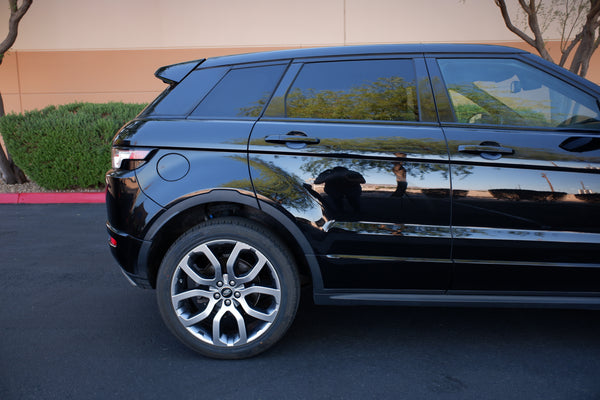 2014 Land Rover - Range Rover Evoque Dynamic - Black on Black