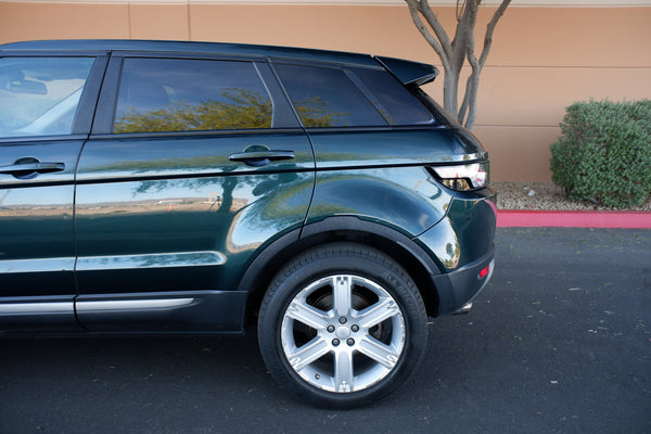 2015 Land Rover - Range Rover Evoque Pure Plus- Green/Tan