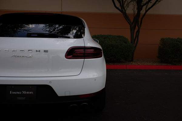 2016 Porsche Macan S - White on Red x Carbon Package