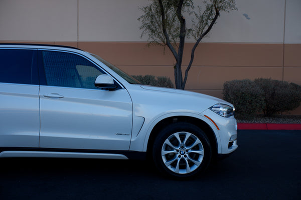 2015 BMW X5 xDrive 35i - 7 Seats